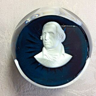 Limited Ed.  Dar 1982 Daughters Of The American Revolution Paperweight