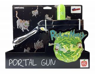 Nycc Exclusive 2017 Rick And Morty Portal Gun Chrome York Comic Con In Hand