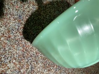 Vintage Fire King Jadeite Swirl Mixing Serving Bowl Green Glass 7 7/8 " Diameter