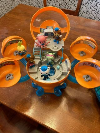 Fisher Price Octonauts Octopod,  Gup - A and 8 figurines.  Ages 3 - 6 years. 2