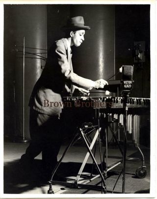 Vintage 1940s Unknown Jazz Keyboardist Photo By Photographer Irvin Glaser