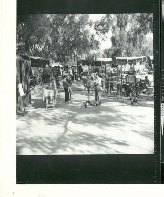 KNOTTS BERRY FARM ON SET RARE 1958 KTLA CHANNEL 5 CAMERA CREW TV PHOTO 3