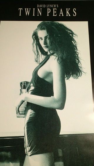 Madchen Amick Twin Peaks Rolled United Kingdom Poster Large Shelly