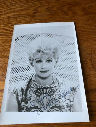 Lucille Ball B&w Photo Autographed In Blue Ink