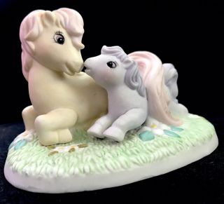 Vintage My Little Pony “an Affectionate Moment” G1 Porcelain Figure Rare