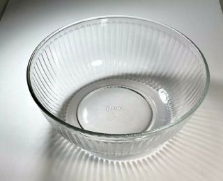 Pyrex 7404 - S Ribbed Clear Glass Mixing Bowl 4.  5 Quart 4.  5 Liter Made in USA 3