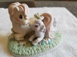 Vintage My Little Pony “an Affectionate Moment” Porcelain Figure Hasbro 1985