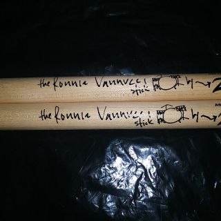 The Killers Drummer Ronniev.  Signature Drum Sticks Concert Tour Drumsticks