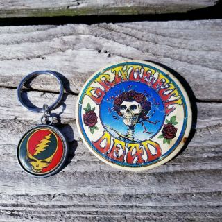 Vintage Good Ol Grateful Dead Steal Your Face Key Chain Rare & Button Badge