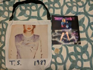 Taylor Swift 1989 World Tour Book,  Bag And Magnet