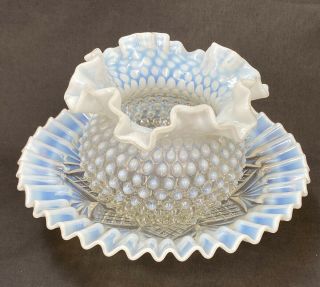 Vintage Fenton White Opalescent Hobnail Art Glass Ruffled Bowl & Vase 8.  5 "