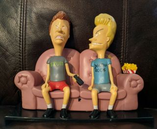 Vintage 1996 Talking Beavis And Butt - Head On Couch Figure Remote Controlled