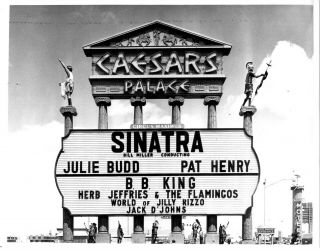 (219) Frank Sinatra & B.  B.  King Caesar 