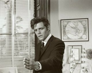 Jack Lord In Office Hawaii Five - O 1972 Cbs Tv Photo