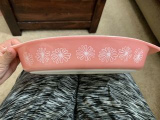 Vintage Pyrex Pink Daisy Cinderella Divided Casserole Dish 1.  5 Quart with lid 2