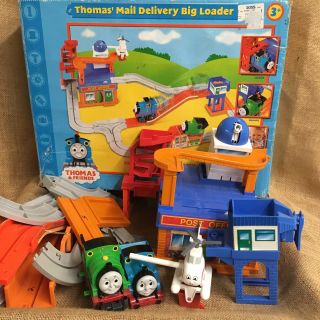 Thomas Mail Delivery Big Loader By Tomy Thomas And Friends