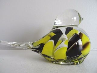 Joe St Clair Art Glass Yellow Brown Slag Crimp Bird Paperweight 4.  10 " X 2.  75 "