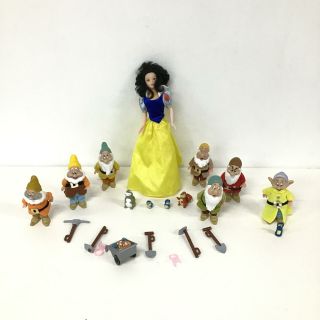 Rare Snow White And The Seven Dwarves Dolls With Accessories Simba Toys 209