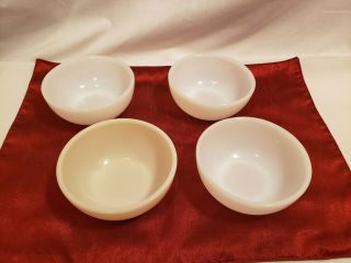 Set Of 4 Vintage Fireking White Milk Glass Cereal Bowls