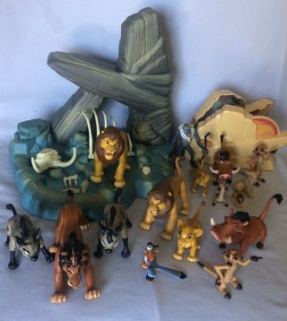Rare Vintage Mattel Lion King Pride Rock Playset 1994,  Mini Playset Hold