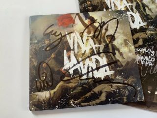 Coldplay - Viva La Vida CD Album Fully (SIGNED AUTOGRAPHED) By Coldplay 2