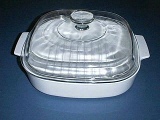 Corning Ware 10 " Cooker W/built In Rack M - 10 - Gr - B & Pyrex Glass Dome Lid A - 12 - C