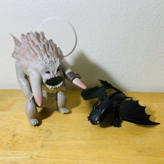 How To Train Your Dragon 2 Bewilderbeast Final Battle Figure And Toothless