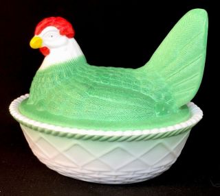 Mosser Made For Rosso Westmoreland Hen / Chicken On Nest Painted Milk Glass