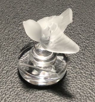 Lalique Signed Frosted Crystal Sparrow Bird Paperweight 3