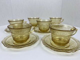 Vintage Federal Depression Glass Patrician Spoke Amber Yellow 6 Cups & 7 Saucers