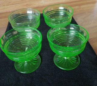 4 Vintage Green Depression Uranium Vaseline Glass Footed Sorbet/fruit Dishes