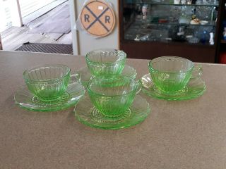 4 Green Depression Glass Jeannette Sierra Pinwheel Design Cup & Saucers