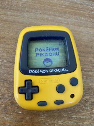 1998 Pocket Pikachu Pokemon Yellow Nintendo Virtual Pedometer Pet