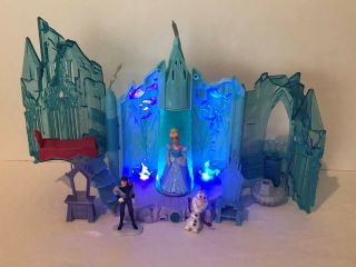 Disney Frozen Ice Castle Palace Playset Magical Lights Light Up House Furniture 2