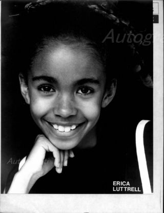 Erica Luttrell - 8x10 Headshot Photo W/ Resume
