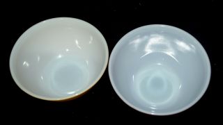 2 Vintage Pyrex Nesting/Mixing Bowls 402,  1.  5 Qt.  Brown/Bright Yellow Handles 2