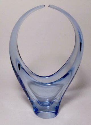 Vtg Signed Chalet Canada Mid Century Modern Blue Art Glass Basket Vase