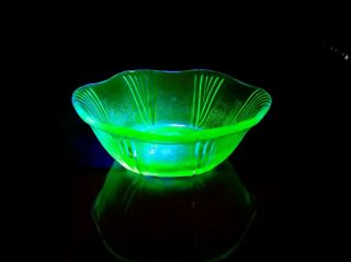 Antique Art Deco Uranium Glass Berry Bowl