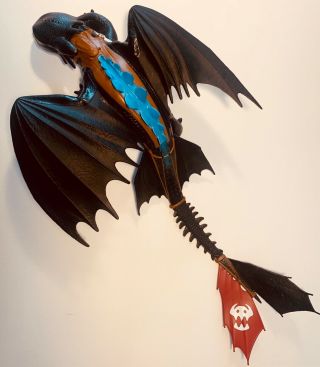 How To Train Your Dragon Mega Toothless Alpha Edition Dreamworks