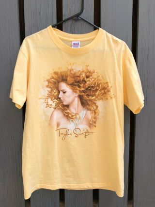 Vintage Taylor Swift - Fearless 2008 Concert Tour T - Shirt (m) Country,  Pop