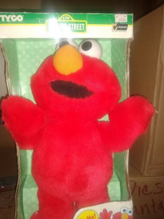 Rare Tickle Me Elmo Doll,  By Tyco In 1996,  Mib