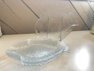 Vintage Turkish Molded Pasabahce Clear Glass Fish 10 " Dinner Plates Set Of 4