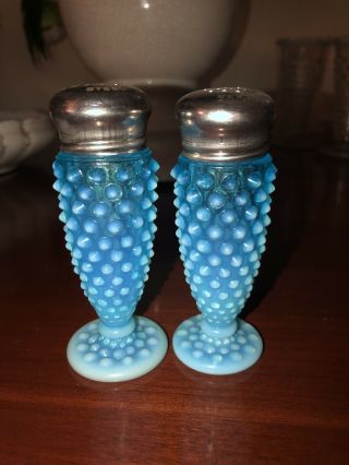 Antique Fenton blue Hobnail Glass Salt & Pepper Shaker Set / Stainless Tops 3