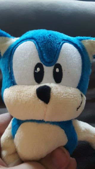Jaswares Classic Sonic The Hedgehog Plush 2011