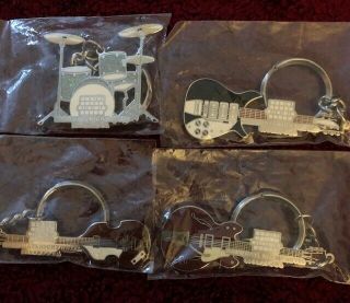 The Beatles " Hard Days Night Hotel " Liverpool Rare Set Of 4 Key Chains In Pkg.