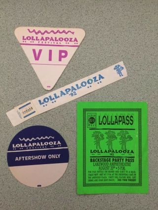 Lollapalooza 1992 Vip Backstage Pass Set Soundgarden Chili Peppers Pearl Jam