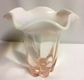 Vtg Duncan & Miller Canterbury Pink Vase W Soft Pink Opaque Crimp Top 5” Euc