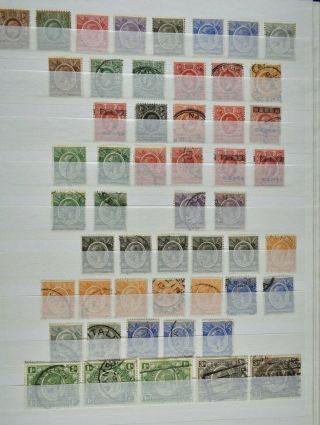 KUT,  an accumulation of stamps for sorting,  mainly. 3