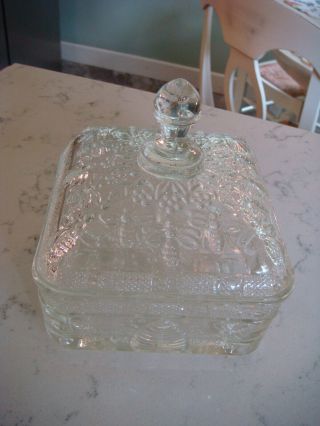 Vintage Tiara Idiana Glass Honey Bee Hive Candy Dish Clear