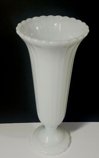 Vintage Napco Cleveland 1189 White Milk Glass Ribbed Pedestal Flower Vase
